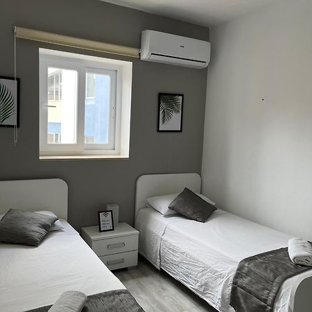 מסידה F3 Room 3, Private Room Two Single Beds Shared Bathroom מראה חיצוני תמונה